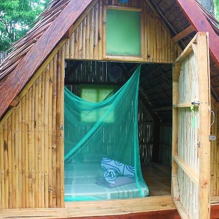 Archery-Asia Nipa Huts Moalboal Exterior foto