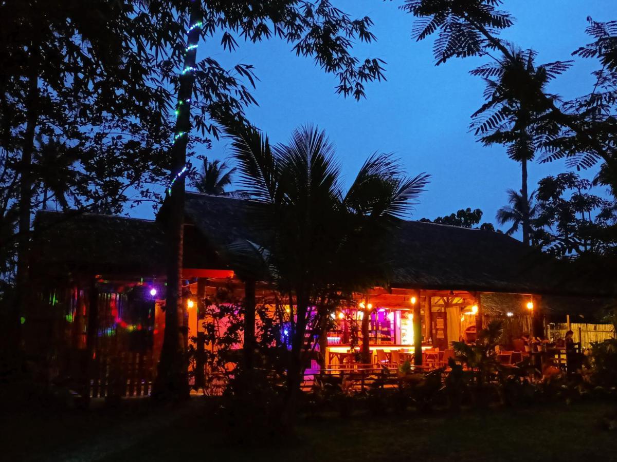 Archery-Asia Nipa Huts Moalboal Exterior foto